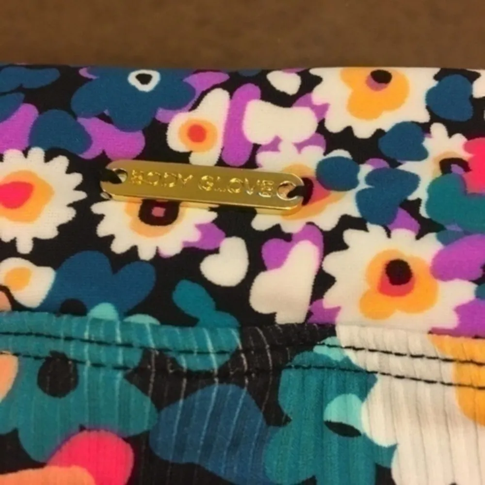 Body Glove high neck ribbed bikini NWT - Image 3