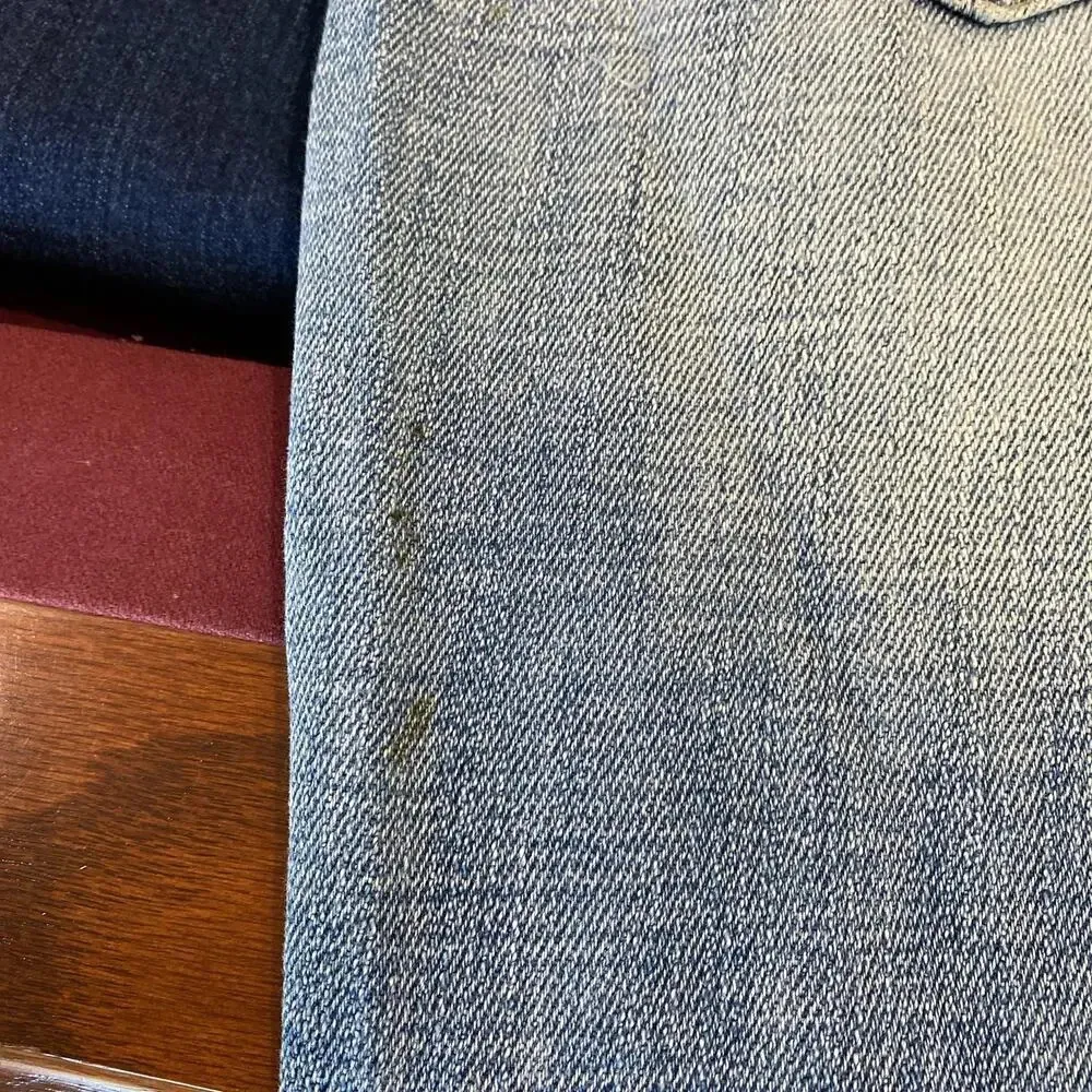 VICI Straight Leg Jeans Light Wash Distressed Raw Hem High Rise Kancan Size 1 24 Blue - Image 9