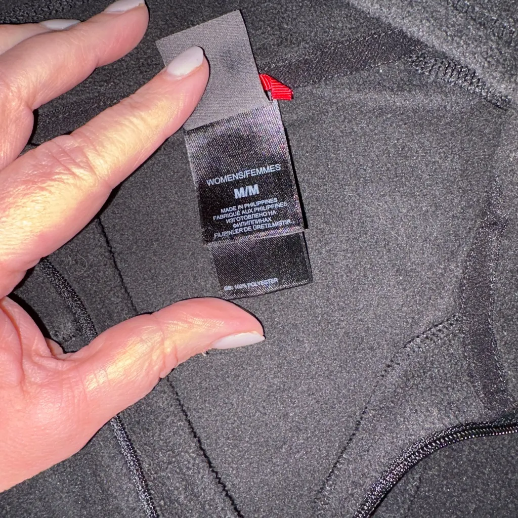 The North Face Women’s Charcoal Zip-Up Pullover - Image 5