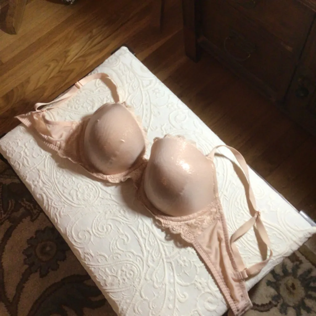 Victoria Secret Dream Angels Double Demi Lined Bra in blush pink size 34D - Image 4
