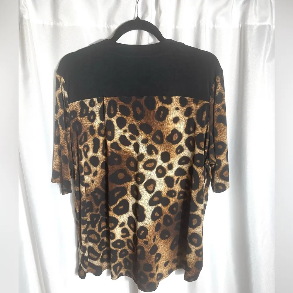 Elie McCarthy Woman’s Plus Size 3X Animal Print Short Sleeve Blouse Faux Button Brown - Image 2