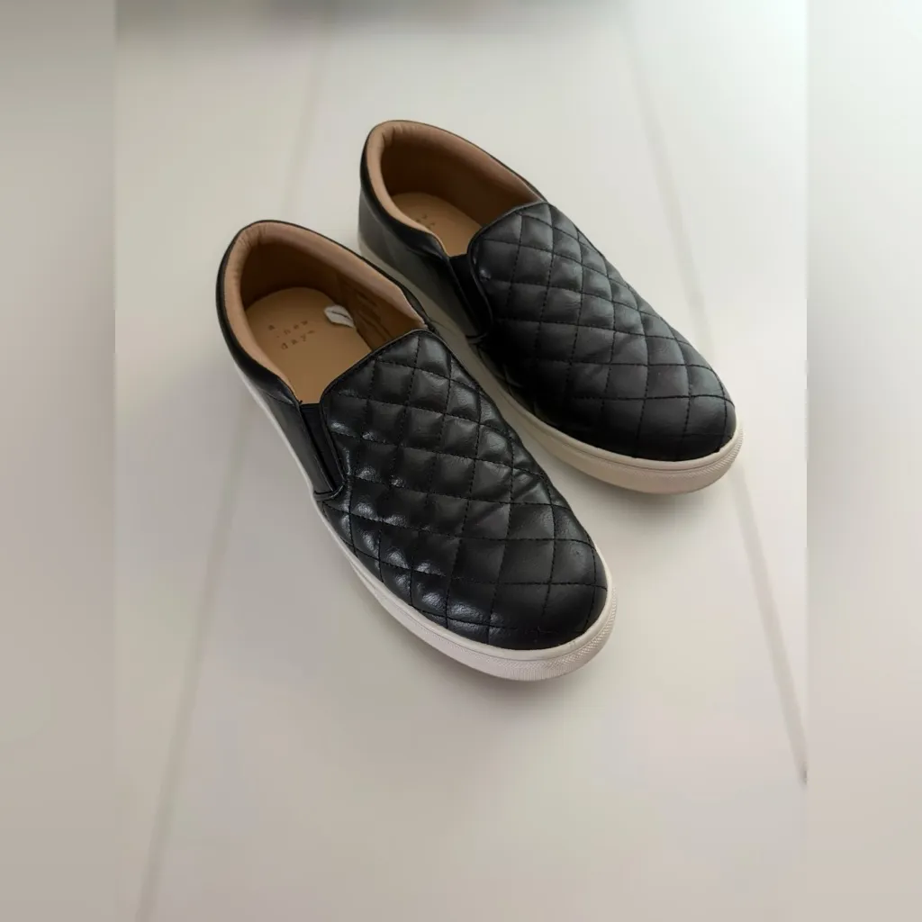 A New Day Black Quilted Slip-On Loafers - Image 2