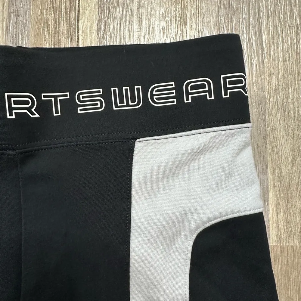 Nike Womens Sportswear Shorts 'Black Pure Platinum', Size XS - Image 3