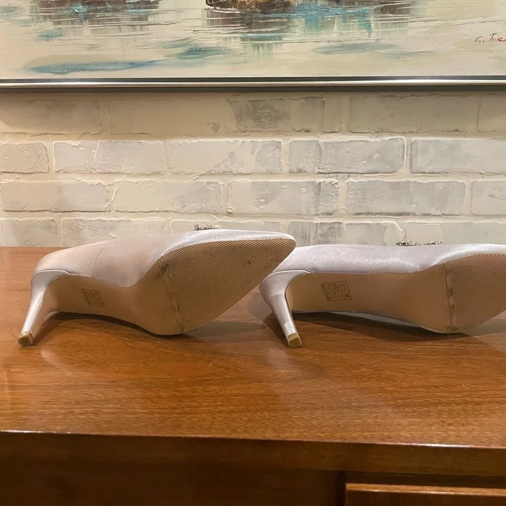 Silver Satin Evening Heels with Rhinestones Size 9.5 - Image 6