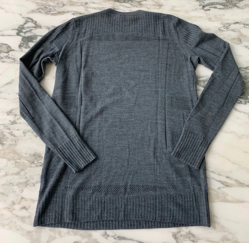 Open Knit Thin Gray Sweater - Image 2