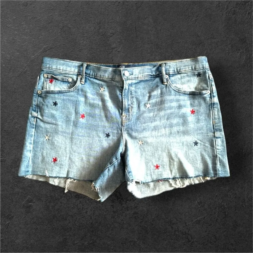 NEW GAP denim 5” USA‎ red white blue star print festive shorts sz 34 - Image 2