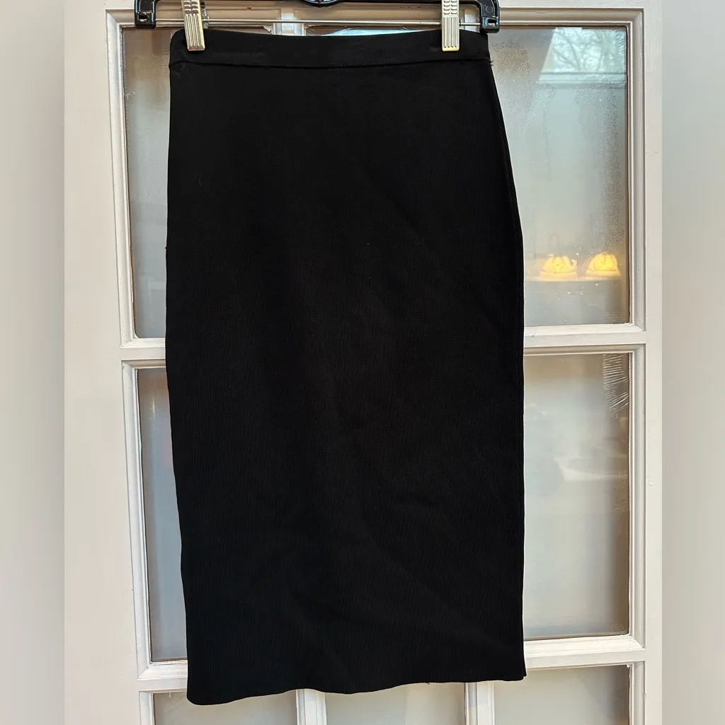 Parker Timeless Classic Elegant Black Midi Pencil Skirt Career Chic Size XS - Image 2