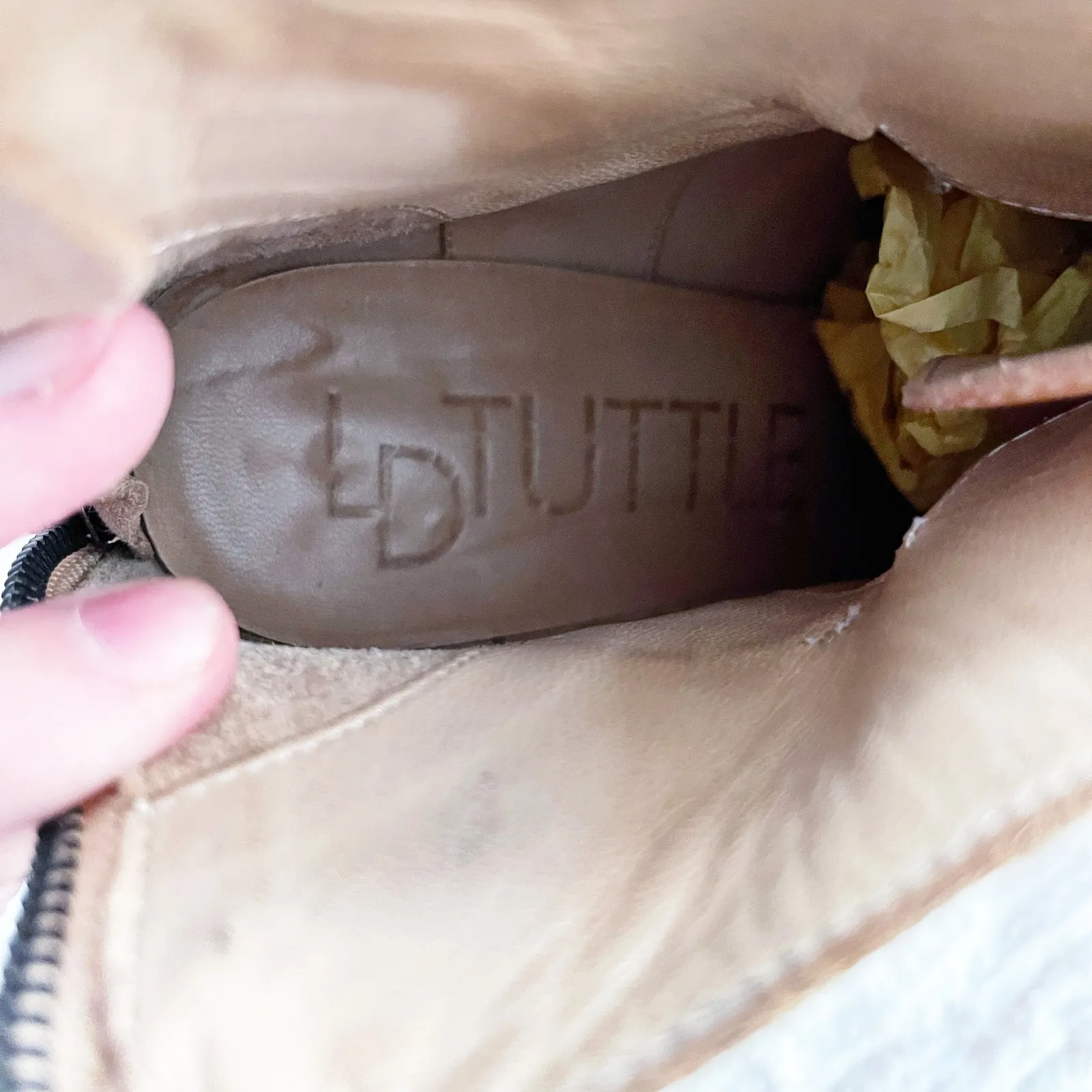 LD Tuttle The Ash Ankle Boot in Tan Leather Size 9 - Image 9