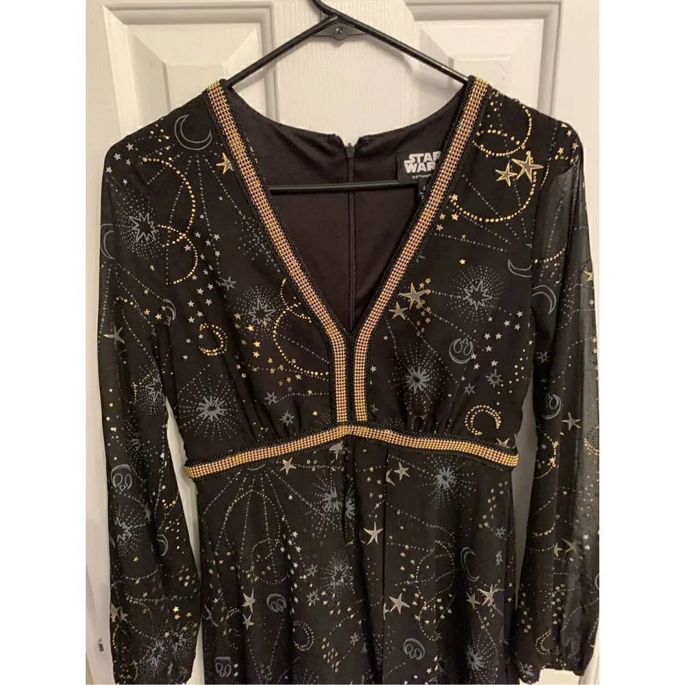 Star Wars beaded deep V-neck long sleeve shorts pants size medium - Image 2