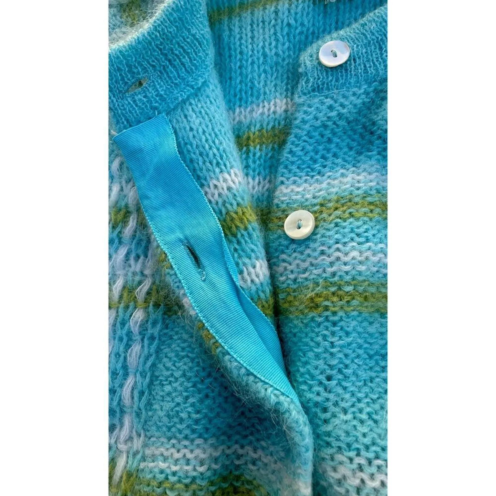 Vintage Joyce Sportswear Mohair Wool Cardigan 60s Hong Kong – Suéter Vintage Blue Size M - Image 6