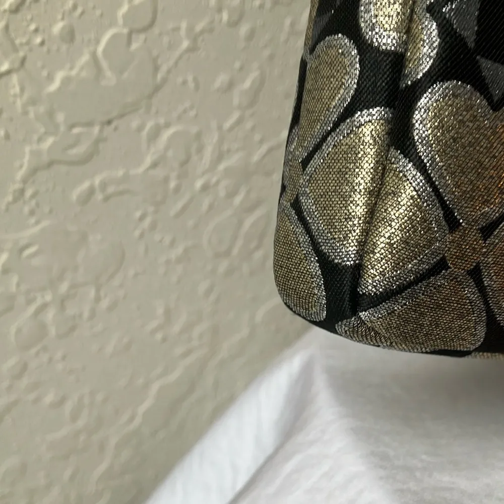 Kate Spade: Black & Gold Odette Jacquard Universal Padded Laptop Sleeve - Image 4