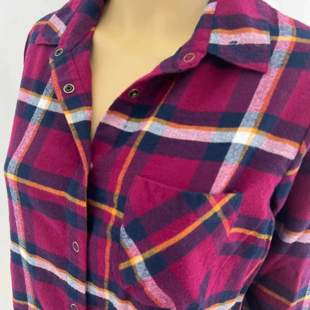 Make + Model Size SMALL Pink Purple Plaid Night Night Snap Button Up Shirt - Image 2