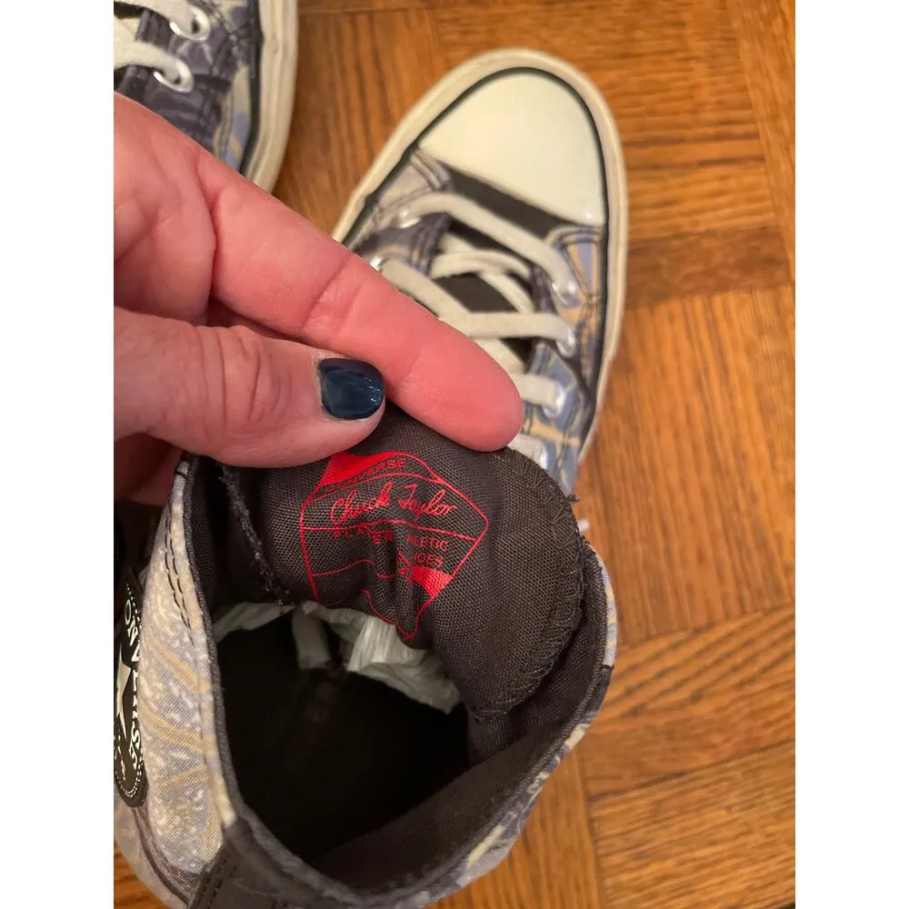 Converse Chuck Tayloe tropical leaf print high tops size 8.5 - Image 7