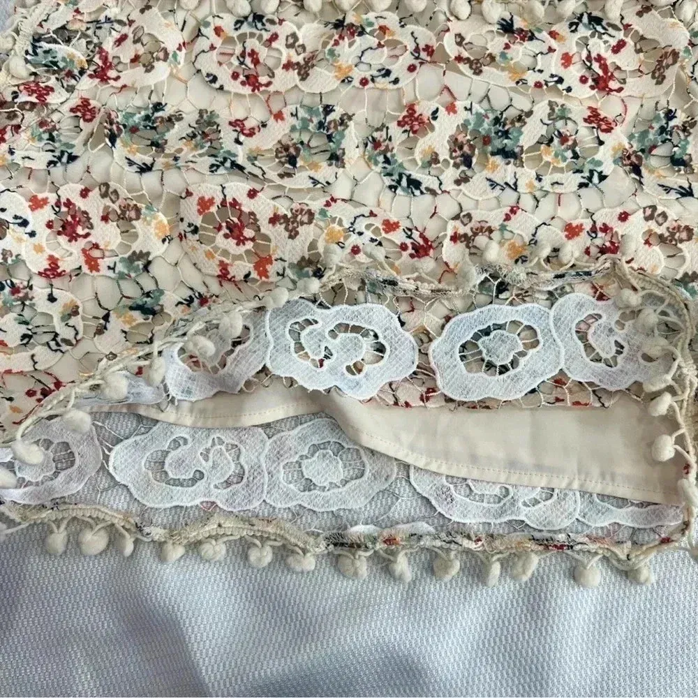 Revolve‎ Tularosa Kennedy Top in Rainbow Lace Blouse Size Small Cream/Mul… - Image 10