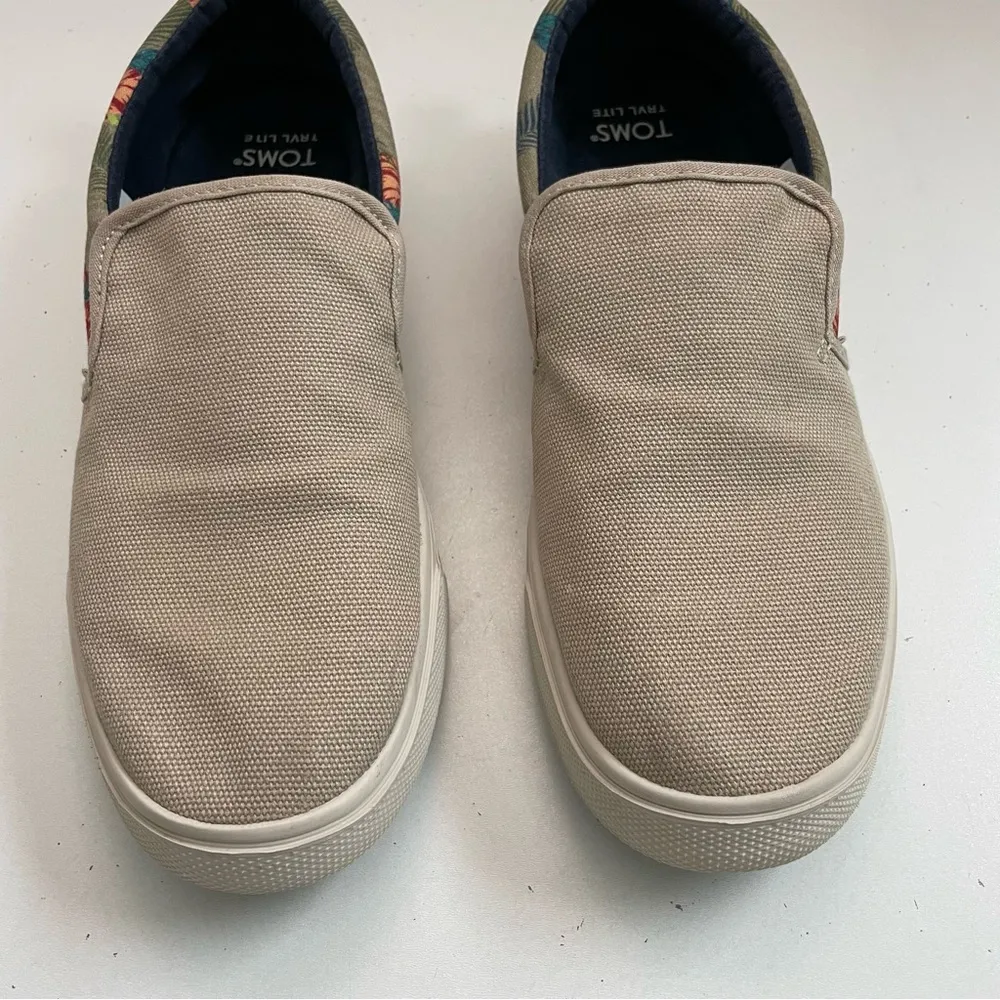 Toms Loafers Slip Ons Trvl Lite Canvas Hawaiian Tropical Travel Beach Beige - Image 3
