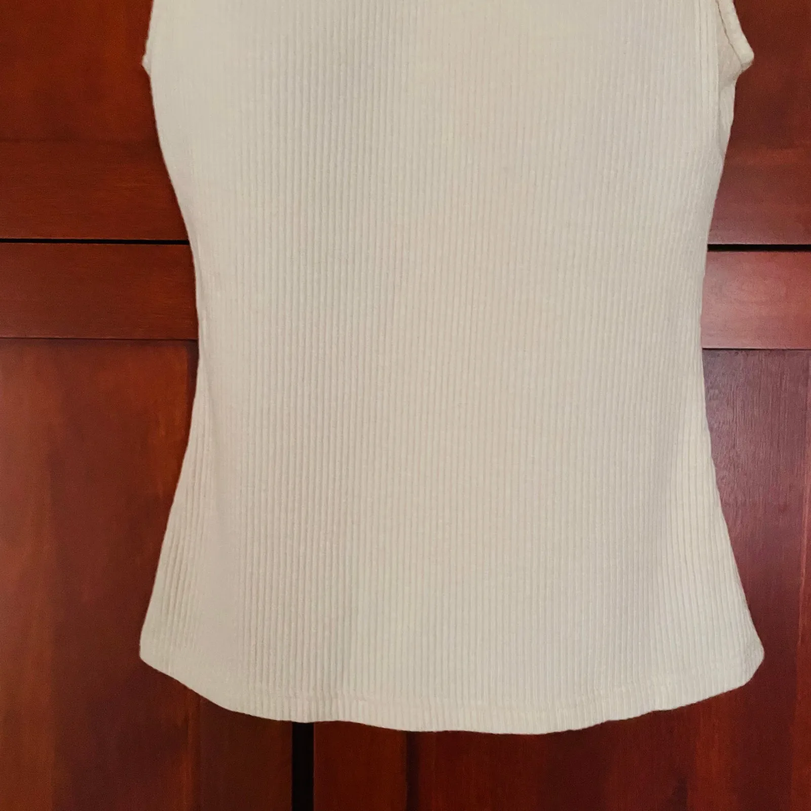 OGL Brami Top Textured Rib Mockneck Sleeveless Cream Size Medium NEW - Image 4