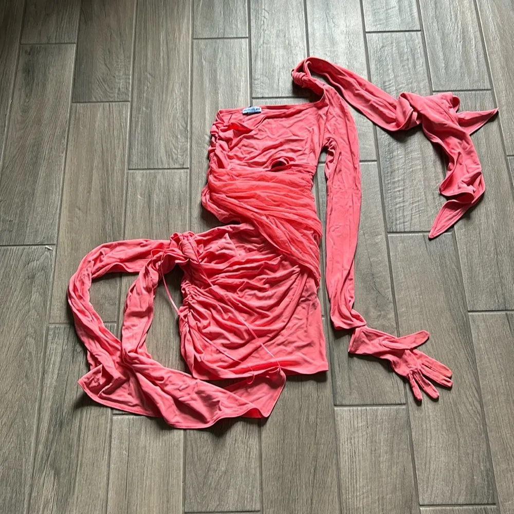 Mugler X H&M pink dress - Image 2