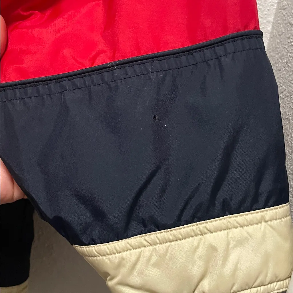 Vintage 90’s Tommy Hilfiger Spell Out Logo Jacket - Unisex - Image 11