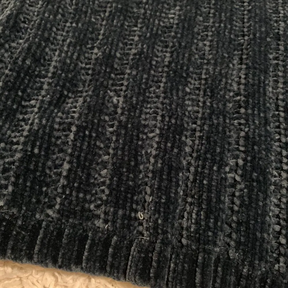 forever 21 fuzzy cropped sweater m - Image 3