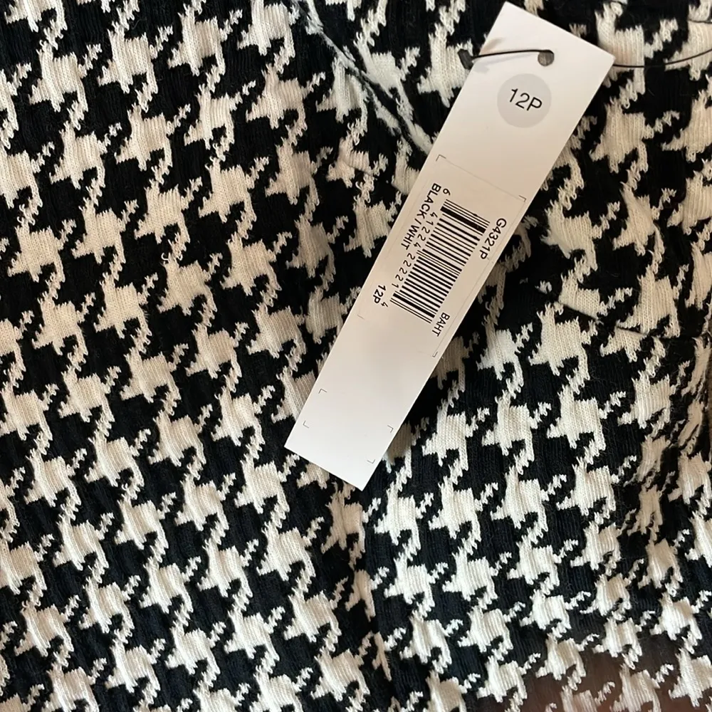 Maggy London Houndstooth Belted Flounced Sheath Dress Size 12P NWT - Image 14