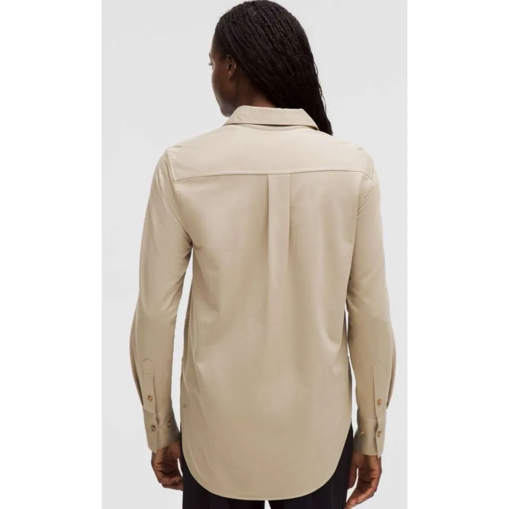 NEW Lululemon Knit Relaxed-Fit button down shirt tan large - Image 3