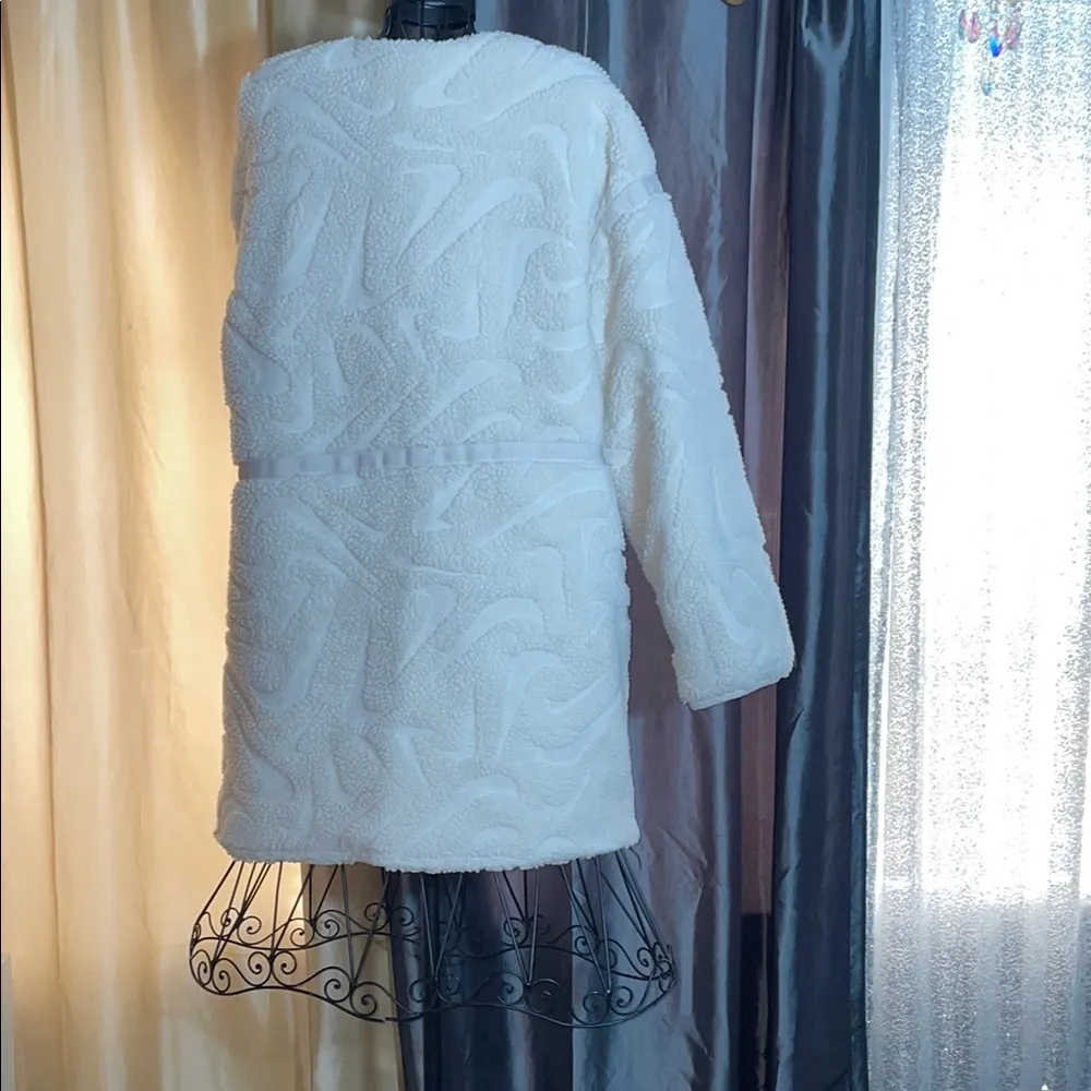 Women's White Faux Fur Coat - Image 8