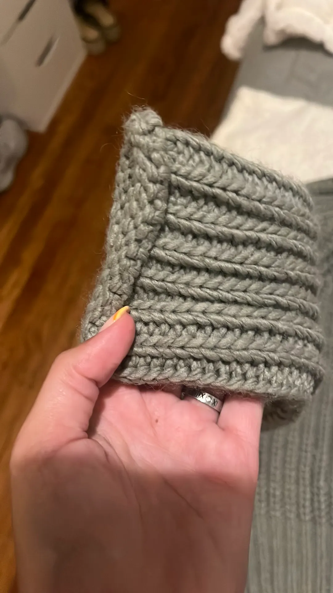 H&M Sweater - Image 5