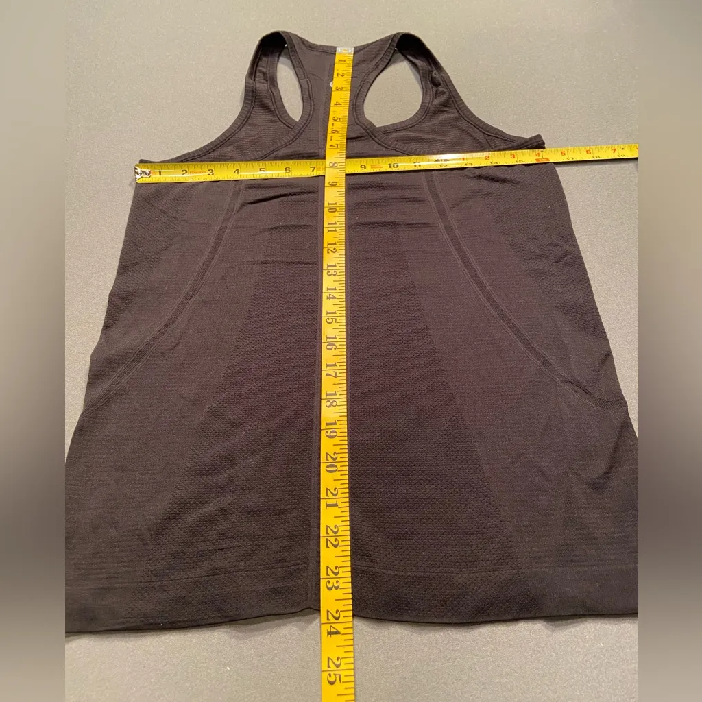 Lululemon Racerback Tank Top, black, size 8‎ - Image 3