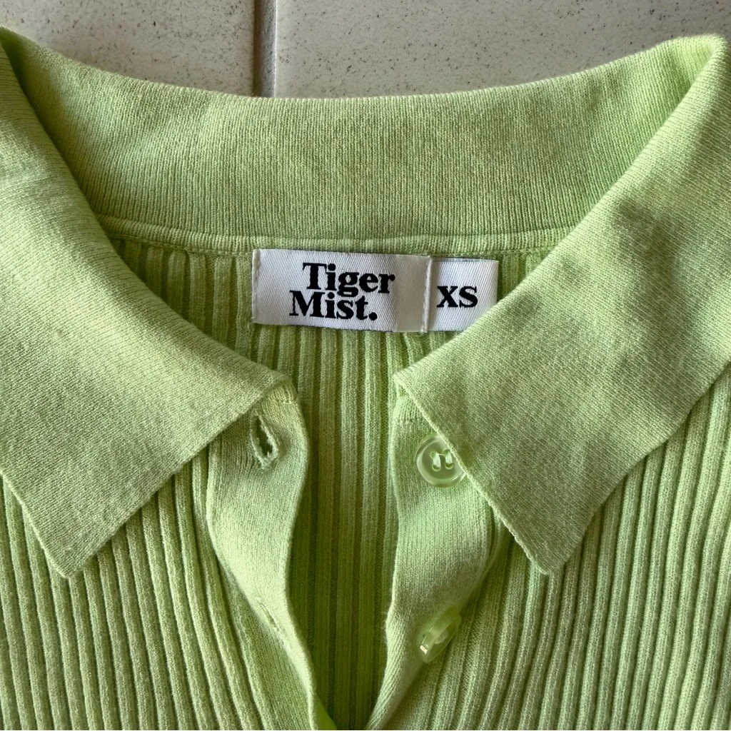 Tiger Mist Light Green Cropped Sweater Top - Image 2