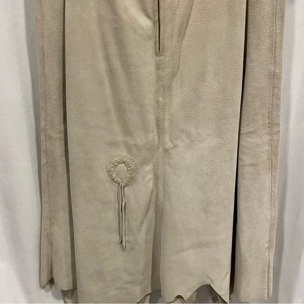 Vintage 70’s handmade Pocahontas tan suede boho hippie midi skirt flowy Size XS - Image 4