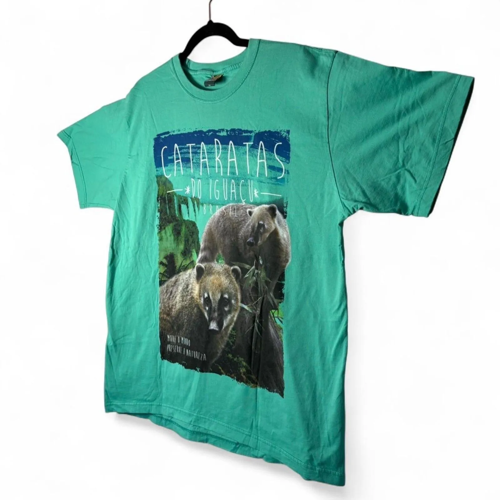 2014 Brazil Coati Iguaçu Falls National Park Travel Tee Unisex XL 100% Cotton Green - Image 6
