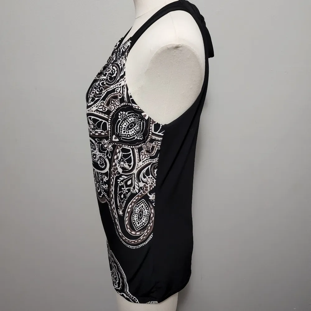 WHBM black/esspresso paisley halter keyhole blouse size small - Image 5