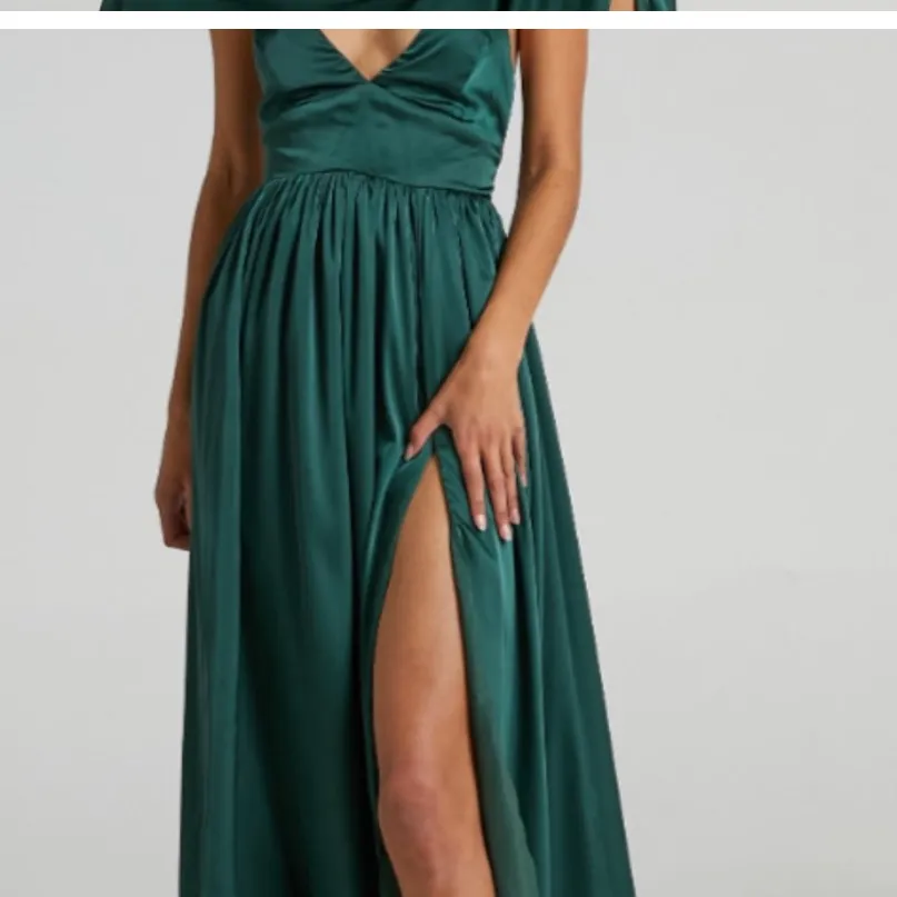 ShowPo. I want the World to‎ Know Green Dress Never worn with tags size 6 US - Image 13