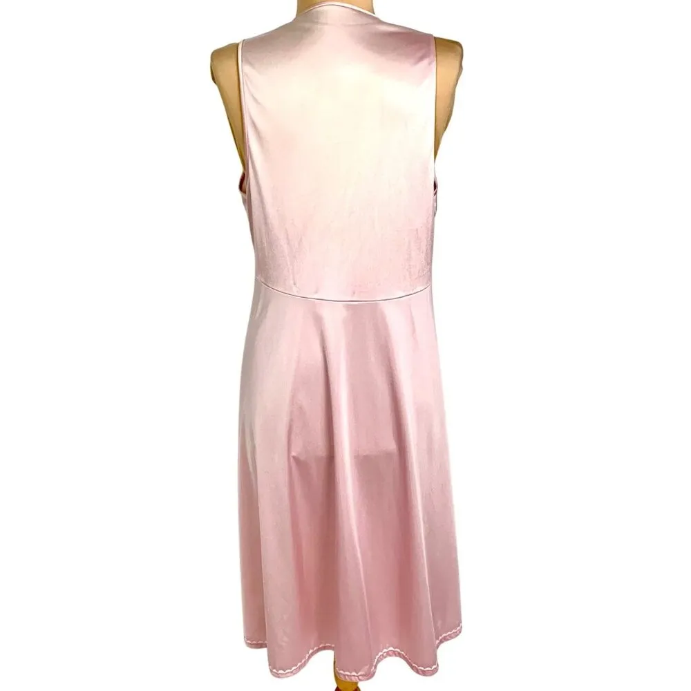 Vintage 70s Vanity Fair Pink Tricot Nylon Embroidered Floral Nightgown Size 36 - Image 2