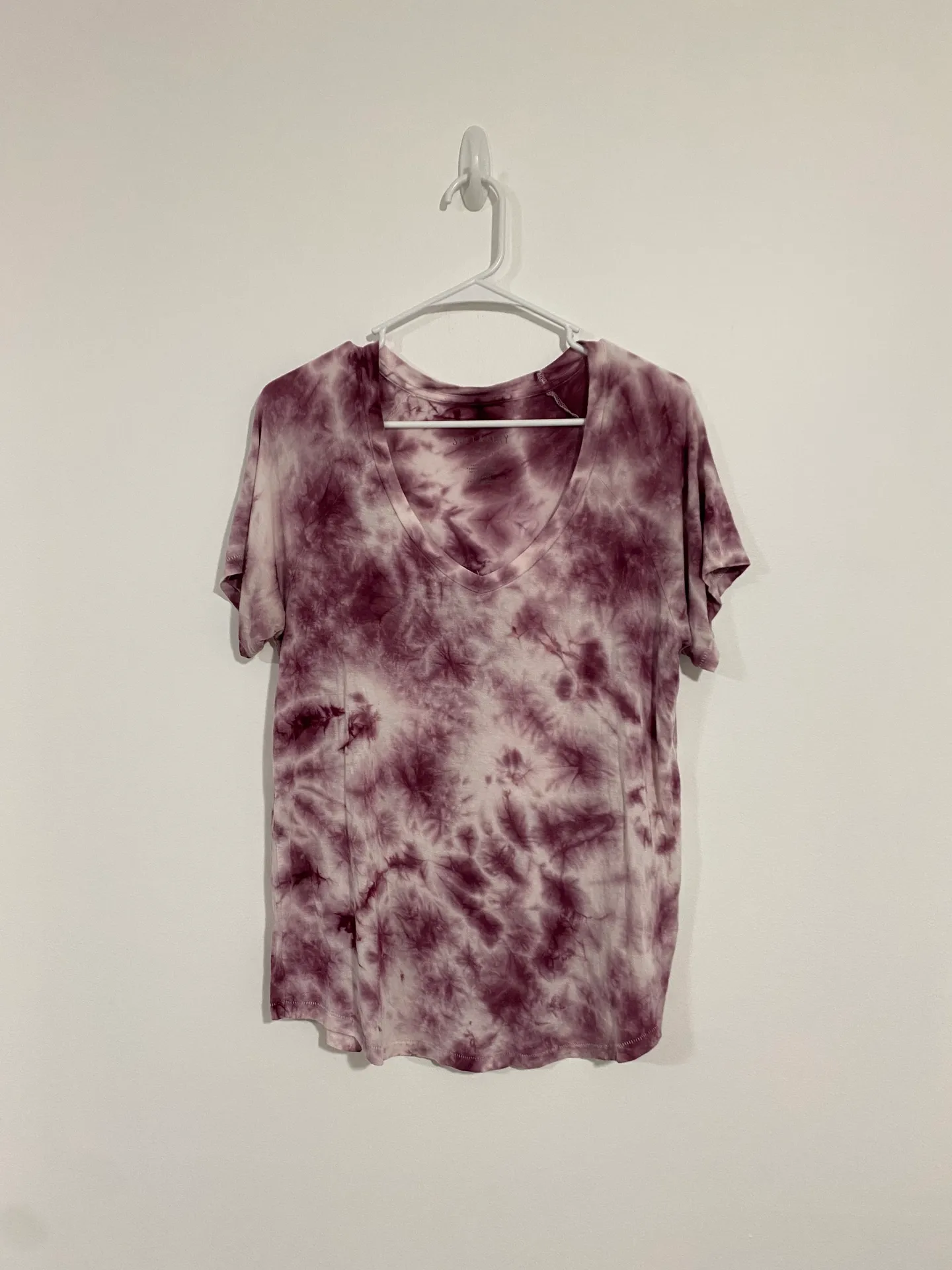 American Eagle  Acid Wash Tee - Image 6