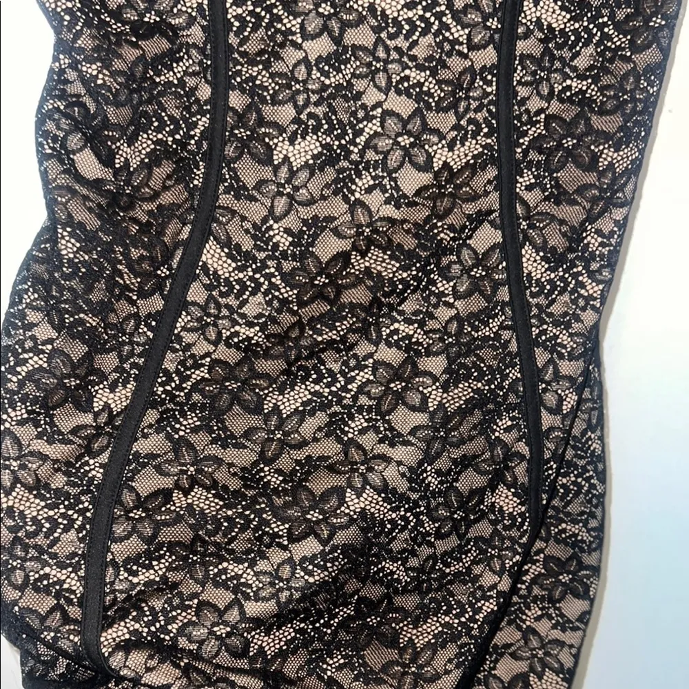 NWOT Corset Black nude Lace Bodycon Dress Medium - Image 6
