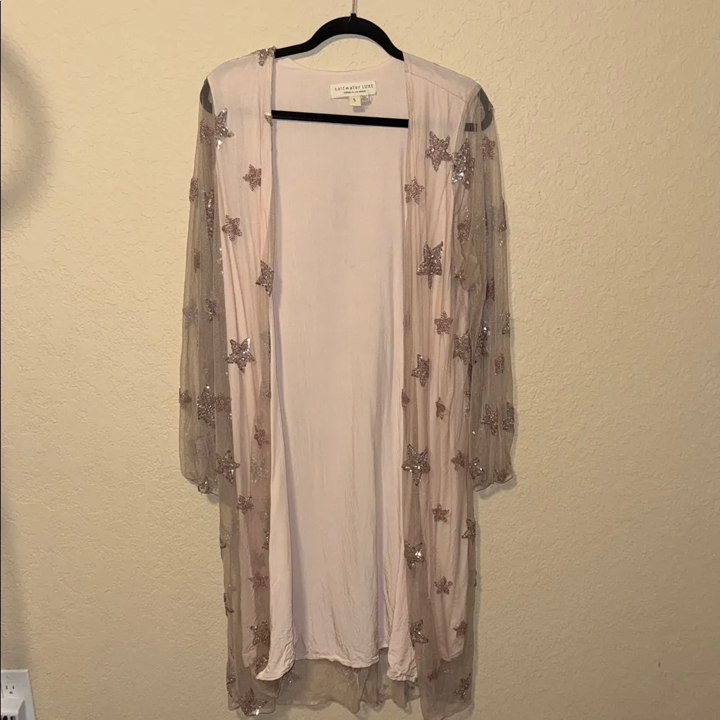 Saltwater LUXE Fallon Kimono Sheer Sleeve Robe with starfish star Accents small - Image 3