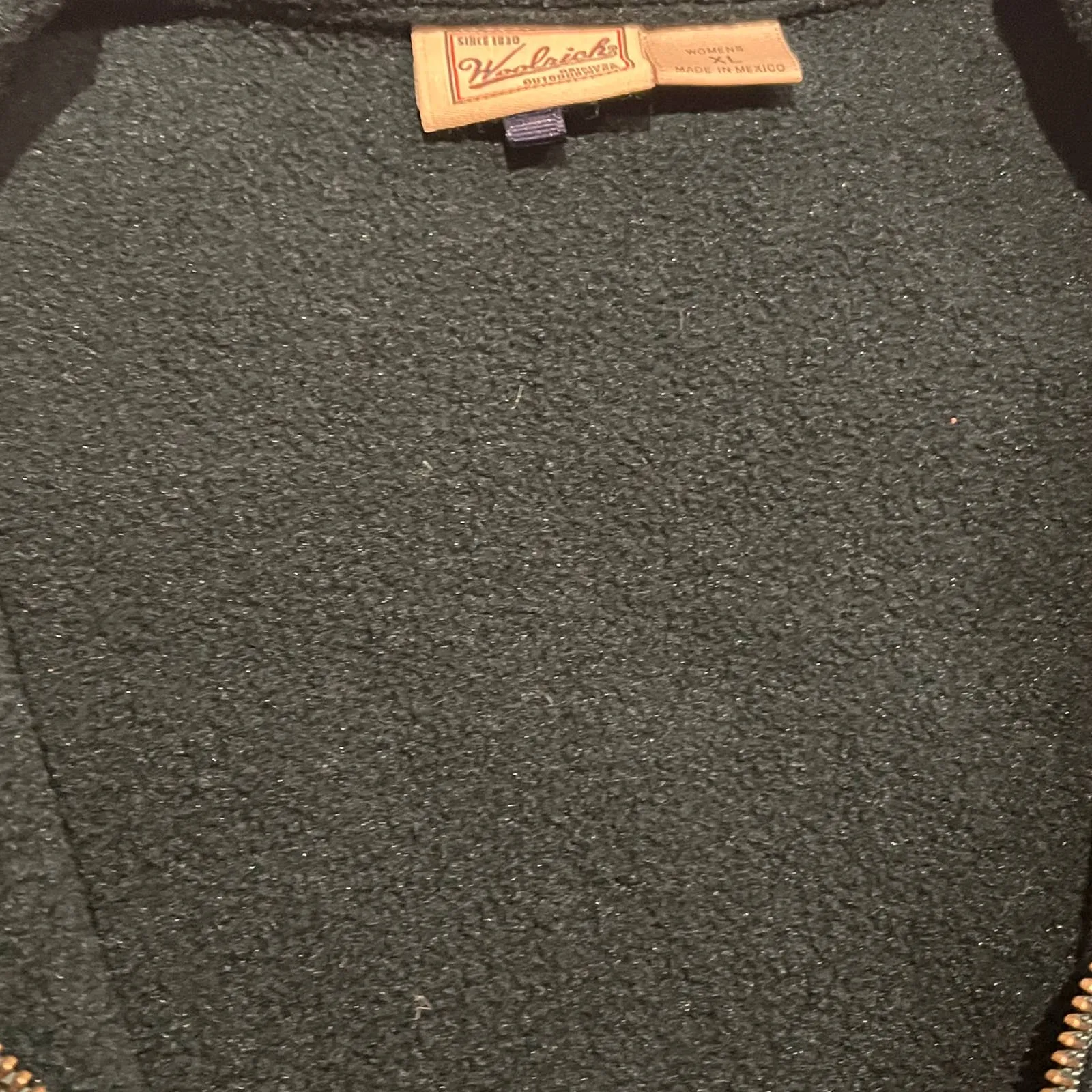 Vintage Woolrich XL Women’s Green Full‎ Zip Outdoor Fleece Vest 2000’s - Image 10