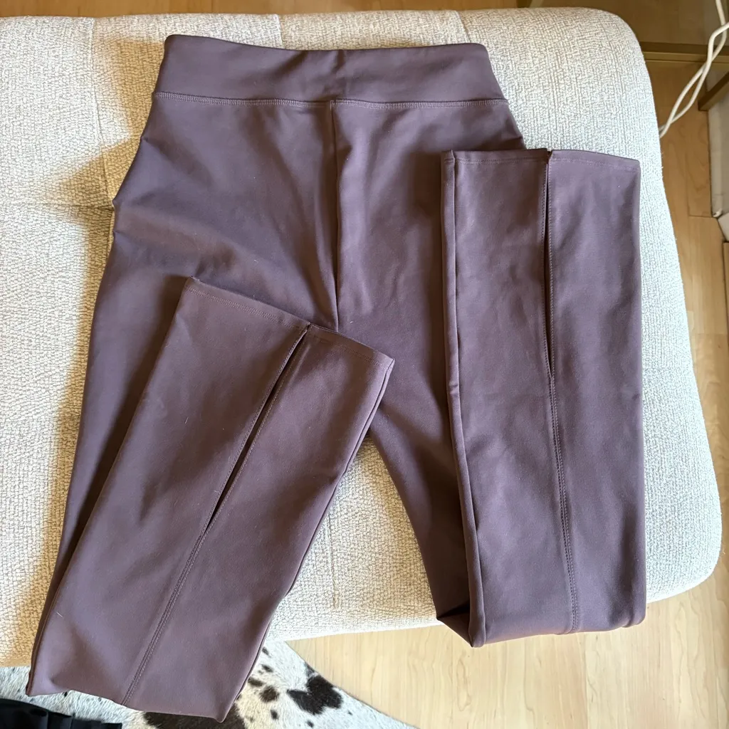 ALO YOGA Airbrush High Waist Flutter Legging Split Hem‎ Size Small - Image 7