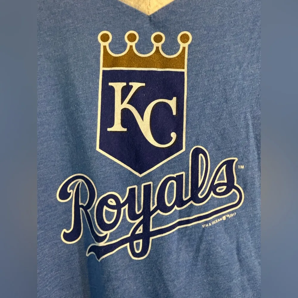 5th & Ocean KC Royals Size M short sleeve •  - Image 3