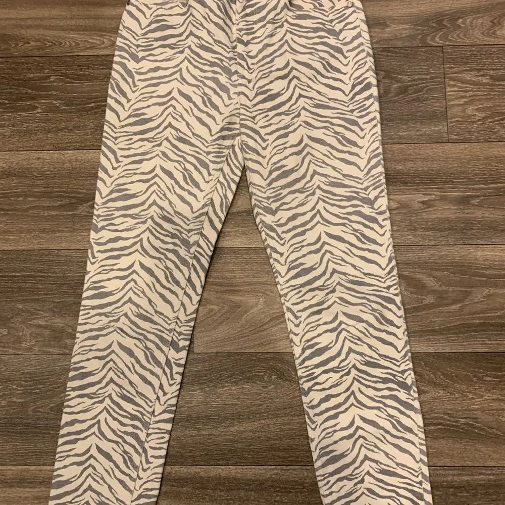 Rebecca Taylor La Vie Women’s Straight Leg Animal Print Jeans Size 27 NWOT - Image 2