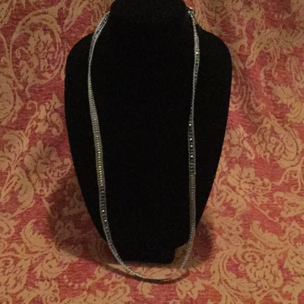 A Very Beautiful Nakamal long necklace - Image 3