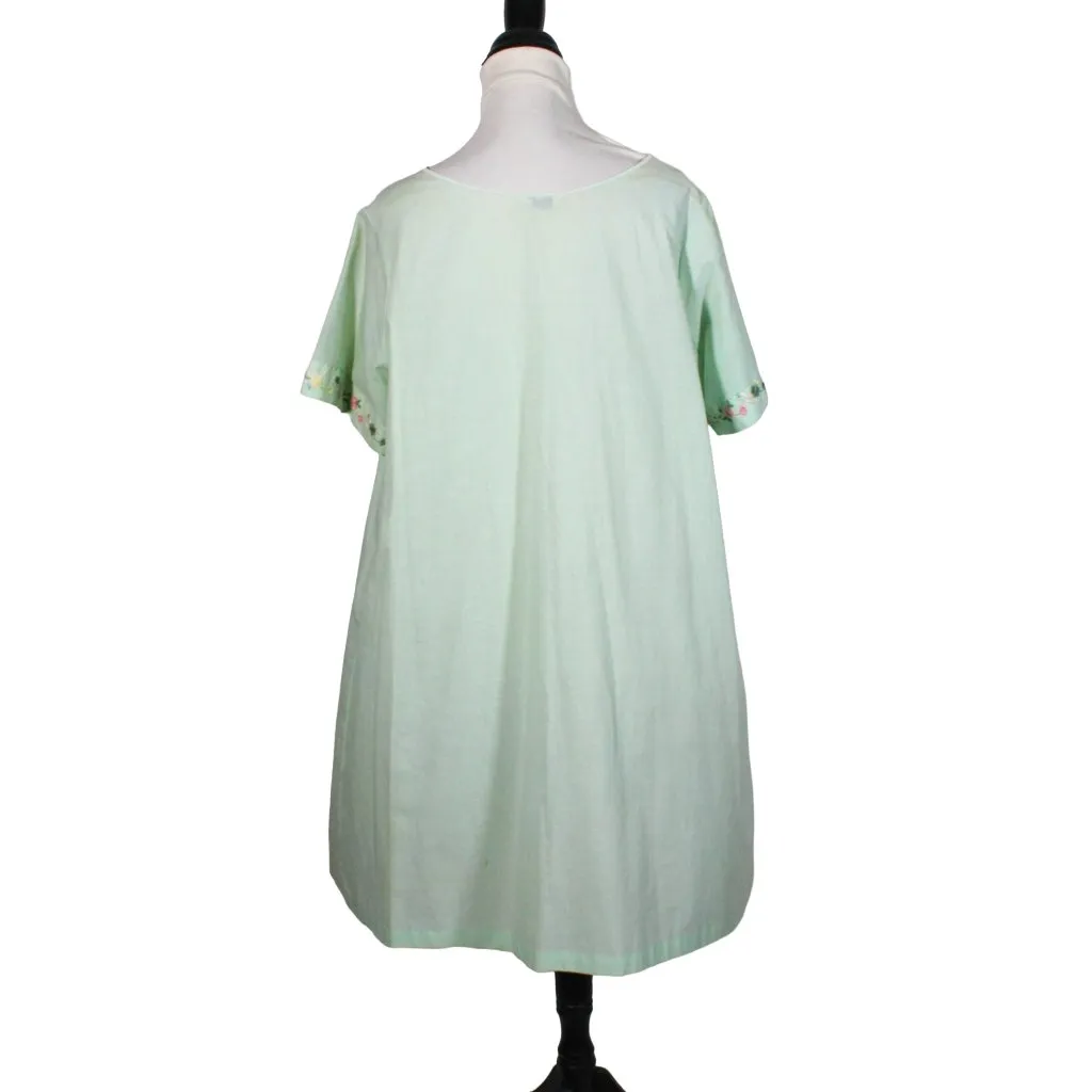Vintage 1960s–70s Sears Pastel Green House Dress Floral Embroidery & Bow Detail Size XL - Image 3