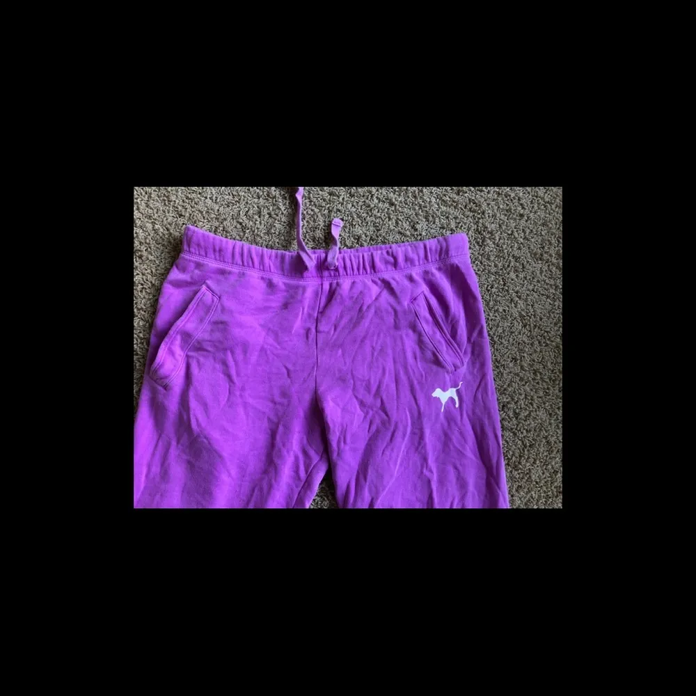 VS vintage pink sweats with leopard Sz S - Image 2