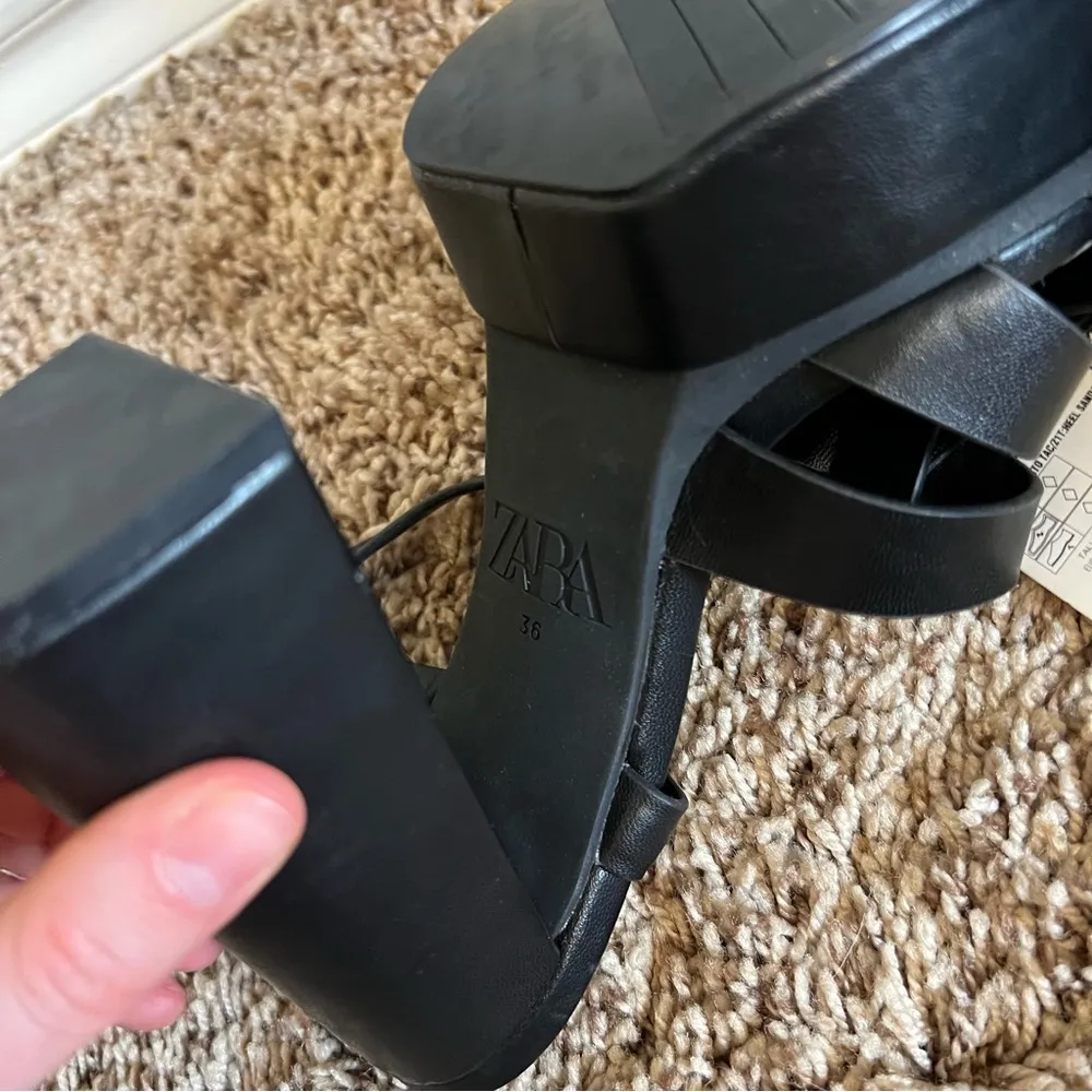 Zara Black Women's Platform Sandals Heels - Image 9