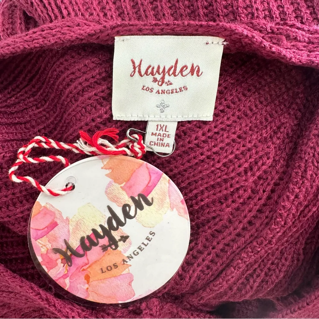 Hayden LA Burgundy Knit Sweater size 1X Flared Cuff Long Sleeve NWT Back Cutout Red - Image 9