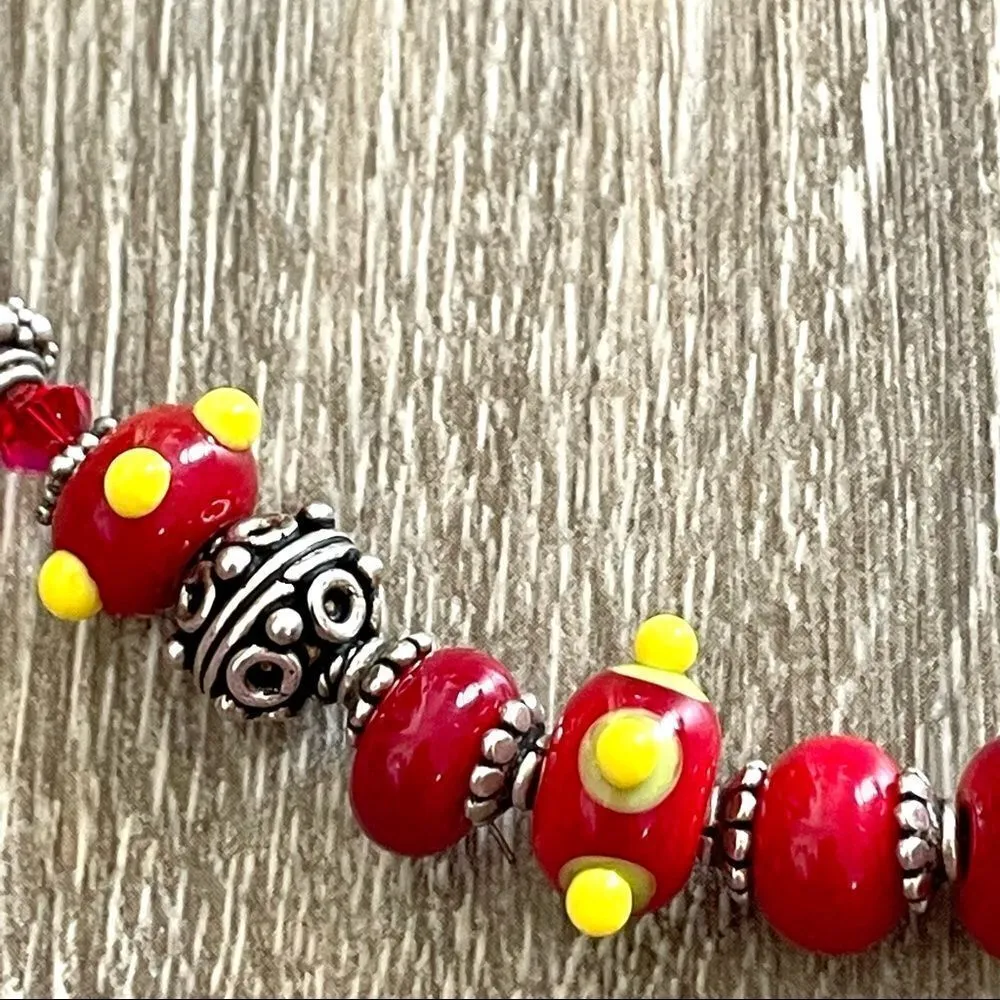 Red lamp work bead bracelet with silver and Swarovski crystals - Image 11