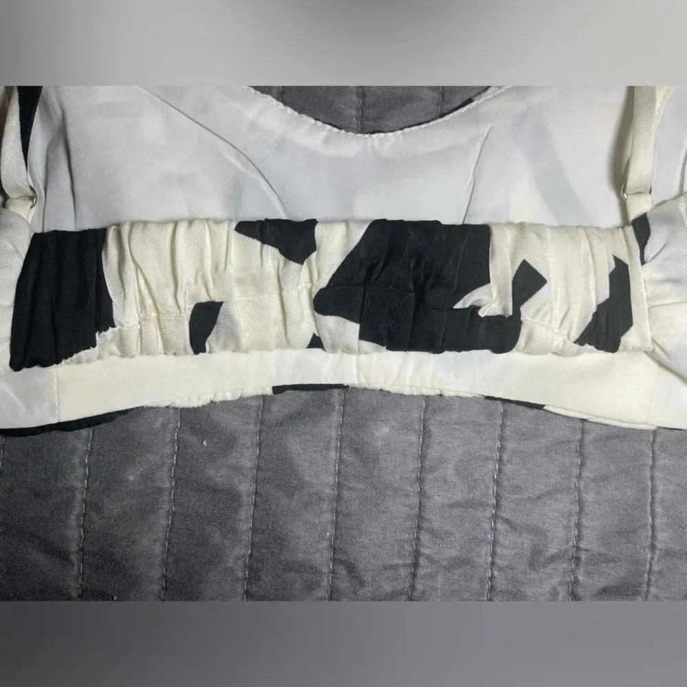 American Threads Black/Cream Geometric Print Bralette style top Size S‎ - Image 4