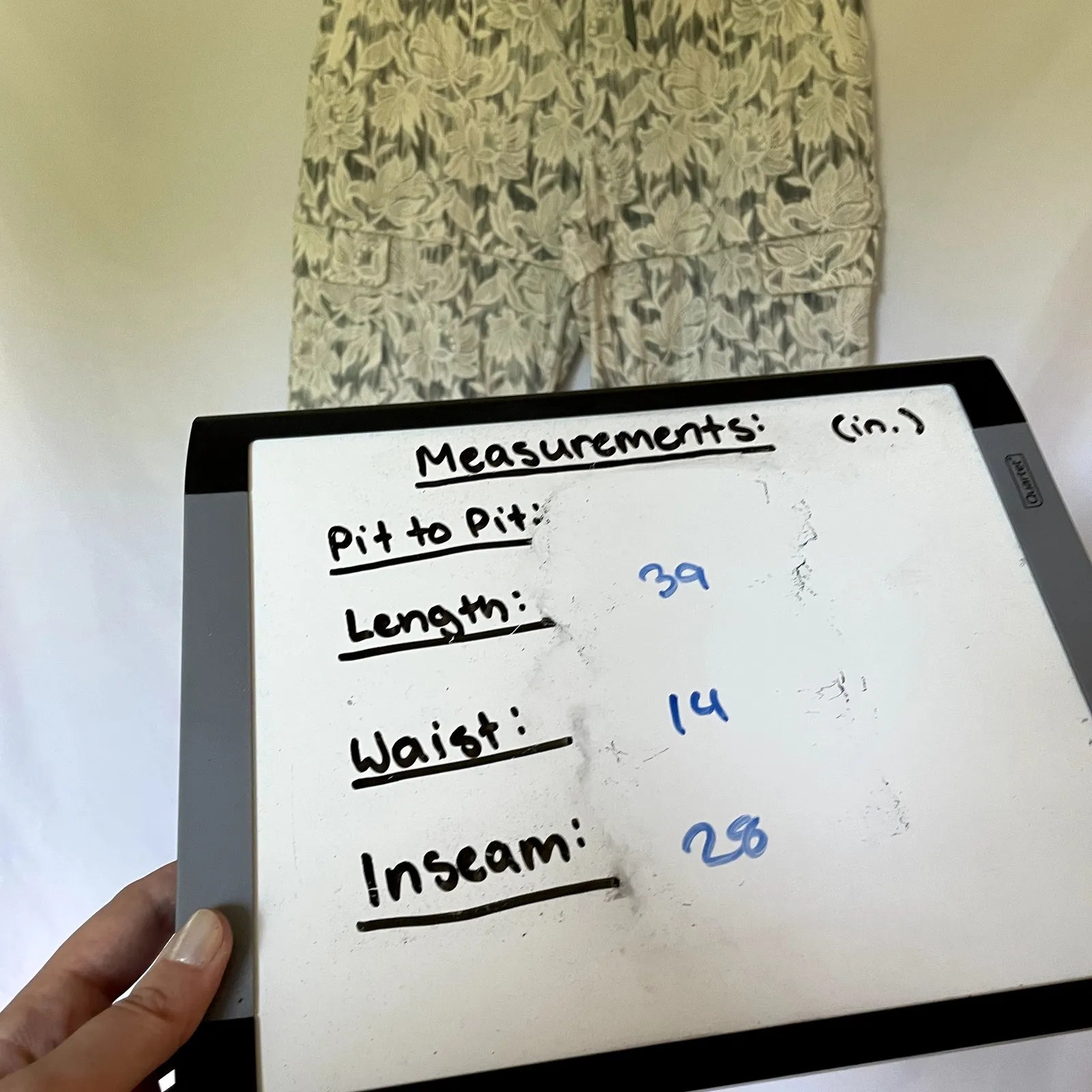 Athleta white green straight leg hiking pants women's 10 trekkie convertible - Image 5