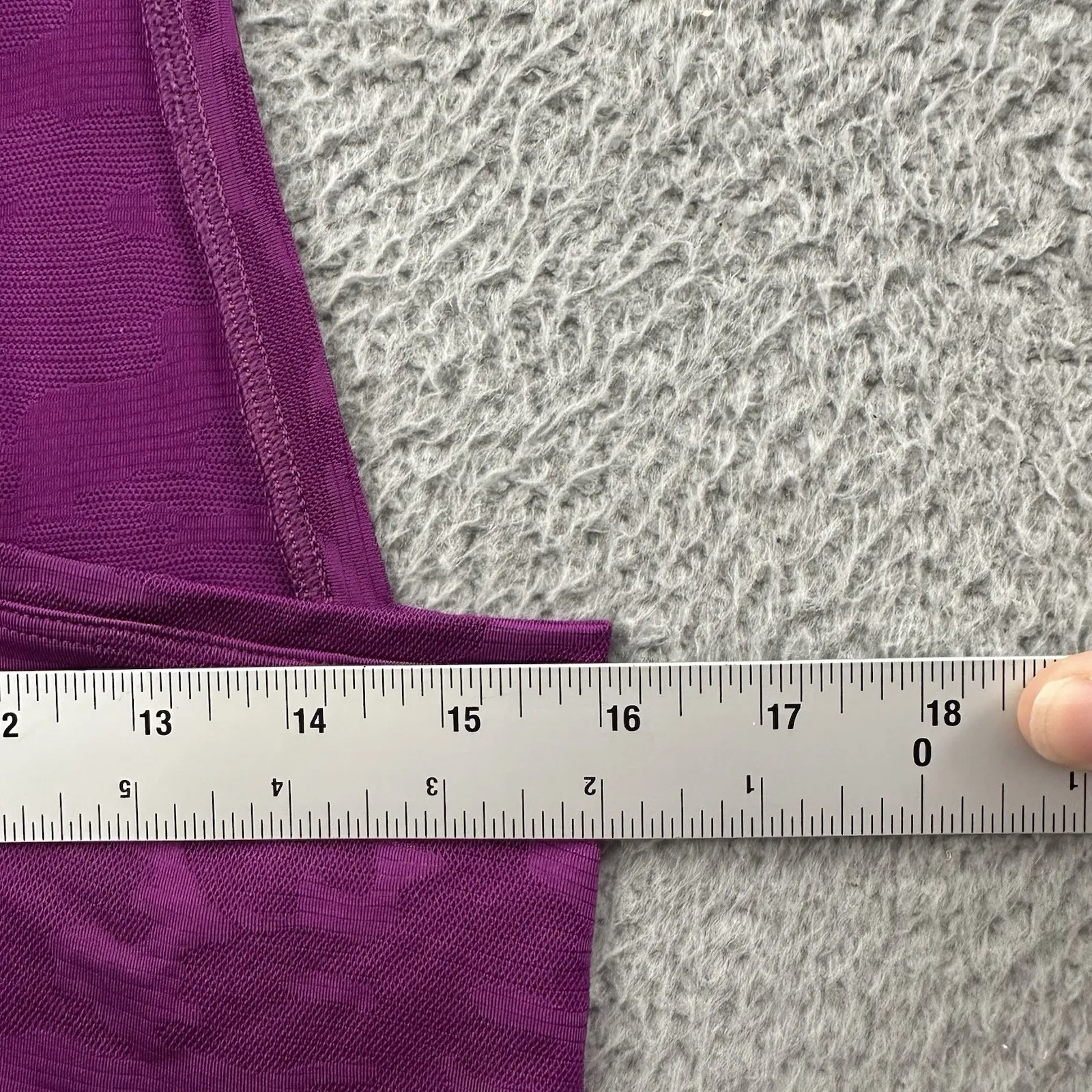 Lululemon Run For Days Tank Regal‎ Plum Camo Athletic Running Gym Women's 4 - Image 4